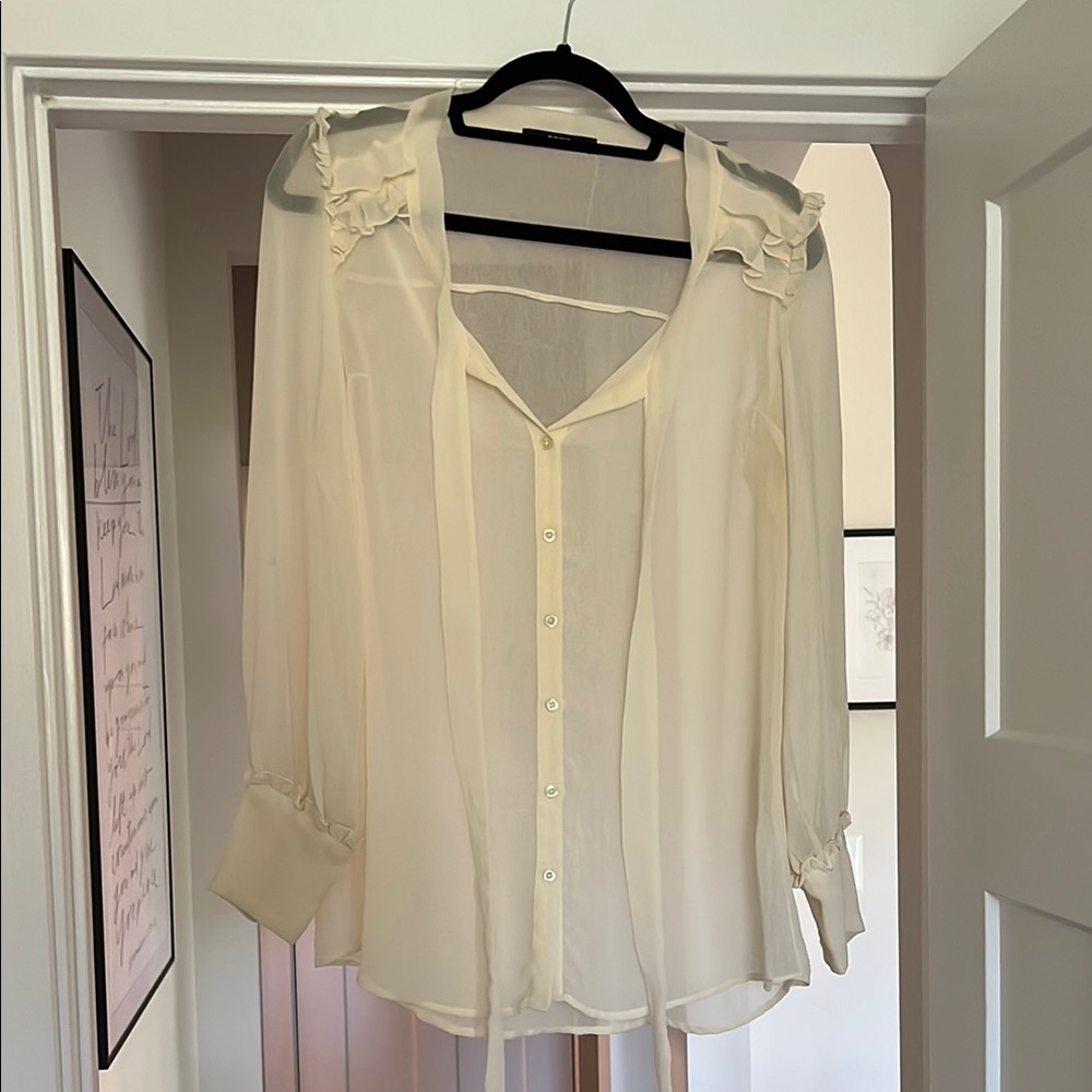 Elegant Cream Women's Blouse